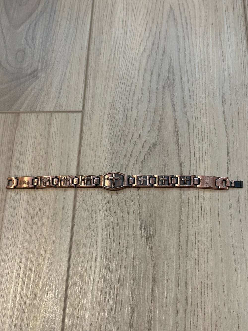 VTG Copper Religious Cross Link Bracelet (9 Inches)